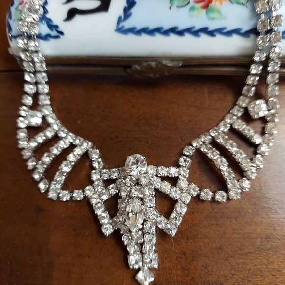 Vintage Stunning Choker Necklace Clear Vibrant  Rhinestones - Picture 2 of 6